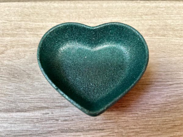 מתנה לבית חדש: קערית נוי- קערית לב- ירוק
