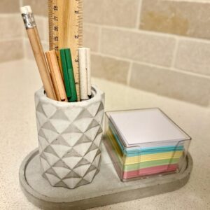 סט מתנה למורה/ למשרד- בטון אפור מעויינים